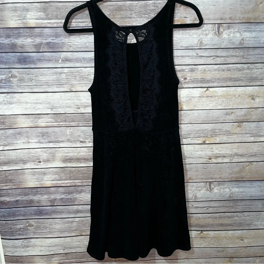 Free People Slinky Black Dress Open Back Pattern Lace Size Small F2